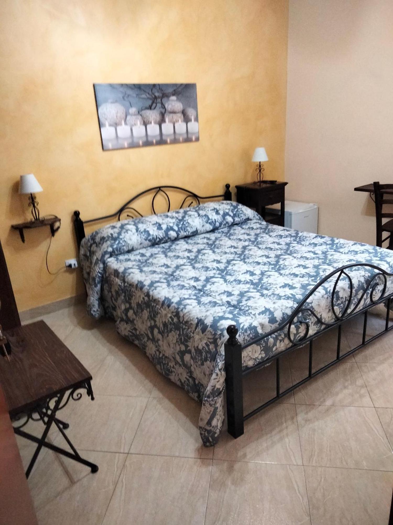 The Best Rooms & Apartments - Parcheggia Gratis Sotto Casa Ed Entra - Мазара-дель-Валло Экстерьер фото